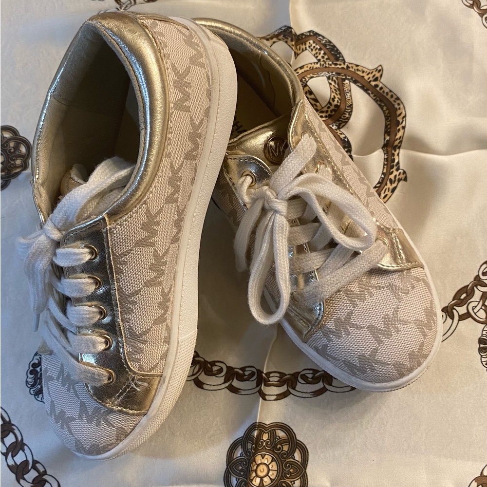 Michael Kors Kids Designer Shoes Gold and Cream Sneakers with Patterned Design